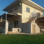 Apartment Nereids Apartments-galene
