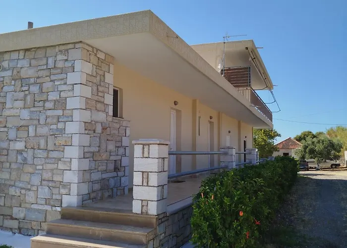 Nereids Apartments-galene * Petalídhion